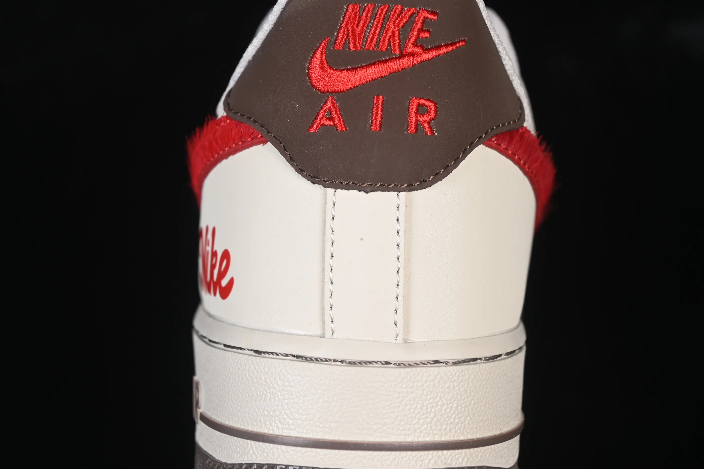 All categories Nk Air Force 1 Air Force series Nk Air Force 1 Low Air Force low-top Nike Air Force 1'07 Low Limited to the Year of the Horse, you will be blessed soon Air Force 1 low-top casual sneakers NH0601-517